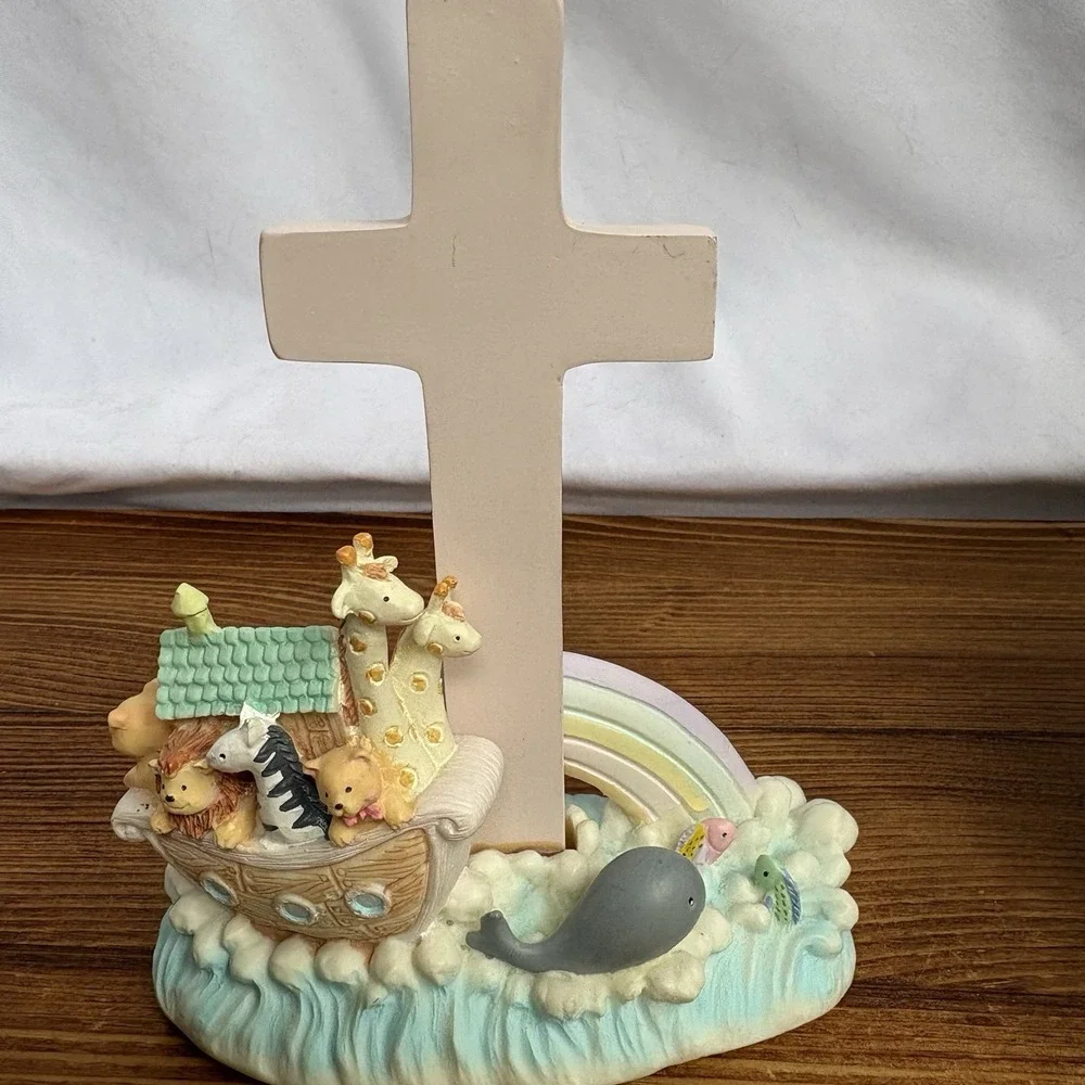 Russ Noah's Ark Cross & Round Photo Frame Set Nursery Baby Christian Decor